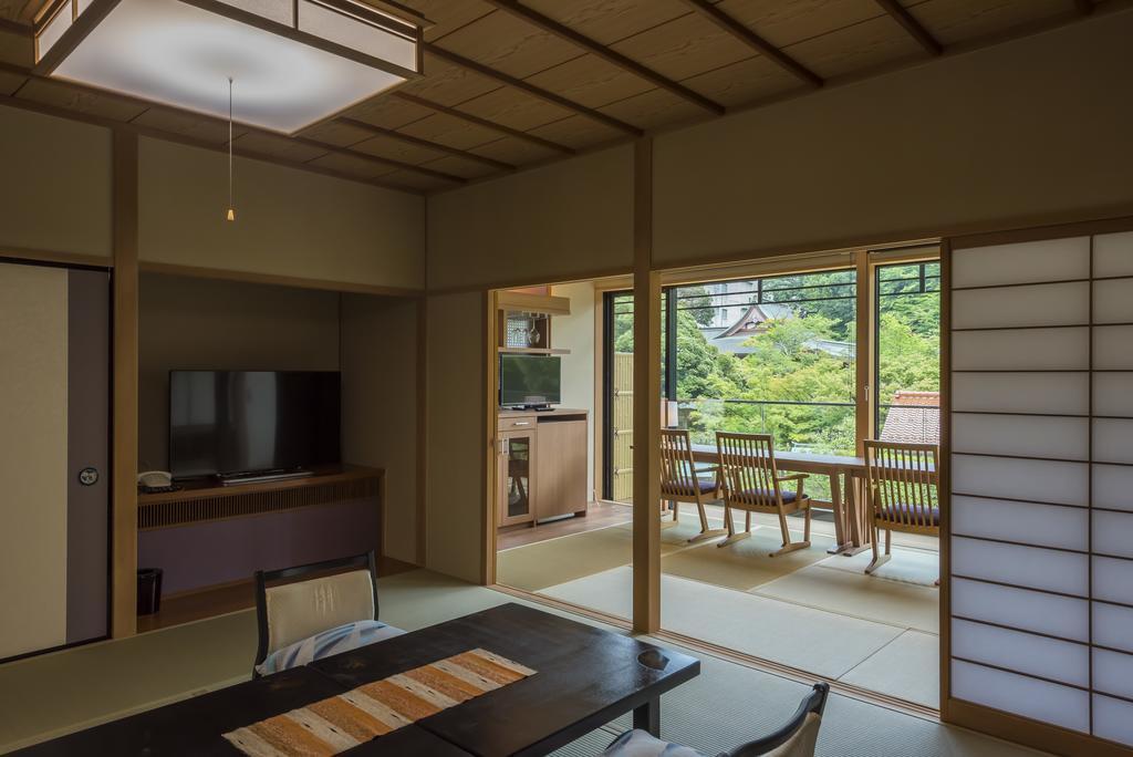 Tachibana Shikitei Otel Kaga  Oda fotoğraf